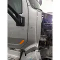 PETERBILT 579 COWL thumbnail 1