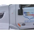 PETERBILT 579 COWL thumbnail 1