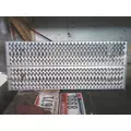 PETERBILT 579 DECK (CATWALK) STEP thumbnail 1
