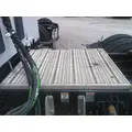 PETERBILT 579 DECK (CATWALK) STEP thumbnail 1