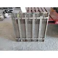 PETERBILT 579 DECK (CATWALK) STEP thumbnail 3