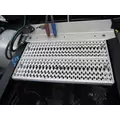 PETERBILT 579 DECK (CATWALK) STEP thumbnail 1