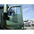 PETERBILT 579 DOOR ASSEMBLY, FRONT thumbnail 3