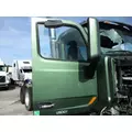 PETERBILT 579 DOOR ASSEMBLY, FRONT thumbnail 3