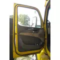 PETERBILT 579 DOOR ASSEMBLY, FRONT thumbnail 2