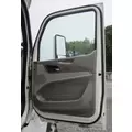 PETERBILT 579 DOOR ASSEMBLY, FRONT thumbnail 2