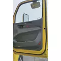 PETERBILT 579 DOOR ASSEMBLY, FRONT thumbnail 1