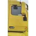 PETERBILT 579 DOOR ASSEMBLY, FRONT thumbnail 2