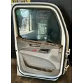 PETERBILT 579 Door Assembly, Front thumbnail 2