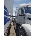 PETERBILT 579 Door Assembly, Front thumbnail 1