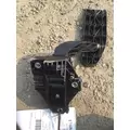 PETERBILT 579 FOOT PEDAL thumbnail 3