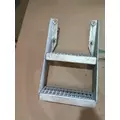 PETERBILT 579 FRAME STEP thumbnail 1