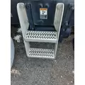 PETERBILT 579 FRAME STEP thumbnail 1