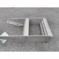 PETERBILT 579 FRAME STEP thumbnail 3