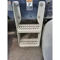 PETERBILT 579 FRAME STEP thumbnail 1