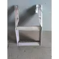 PETERBILT 579 FRAME STEP thumbnail 4