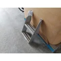 PETERBILT 579 FRAME STEP thumbnail 2