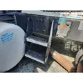 PETERBILT 579 FRAME STEP thumbnail 1