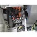 PETERBILT 579 FUSE BOX thumbnail 1