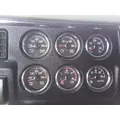 PETERBILT 579 GAUGE CLUSTER thumbnail 1