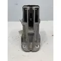 PETERBILT 579 Hood Hinge thumbnail 1
