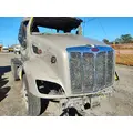 PETERBILT 579 Hood thumbnail 2