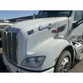 PETERBILT 579 Hood thumbnail 3