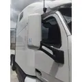 PETERBILT 579 MIRROR ASSEMBLY CABDOOR thumbnail 1