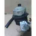 PETERBILT 579 POWER STEERING RESERVOIR thumbnail 2
