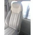 PETERBILT 579 SEAT, FRONT thumbnail 4