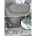 PETERBILT 579 SEAT, FRONT thumbnail 1