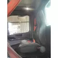 PETERBILT 579 SEAT, FRONT thumbnail 1