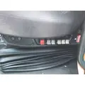 PETERBILT 579 SEAT, FRONT thumbnail 2