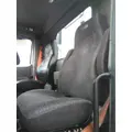 PETERBILT 579 SEAT, FRONT thumbnail 1
