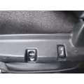 PETERBILT 579 SEAT, FRONT thumbnail 2