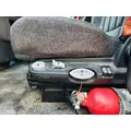 PETERBILT 579 SEAT, FRONT thumbnail 2