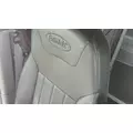 PETERBILT 579 SEAT, FRONT thumbnail 2