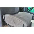 PETERBILT 579 SEAT, FRONT thumbnail 1