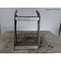 PETERBILT 579 TANK STEP thumbnail 1
