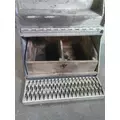 PETERBILT 579 TOOL BOX STEP thumbnail 4