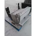 PETERBILT 587 BATTERY BOX thumbnail 1