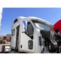PETERBILT 587 Door Assembly, Front thumbnail 3