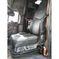PETERBILT 587 SEAT, FRONT thumbnail 1