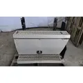PETERBILT 587 TOOL BOX STEP thumbnail 1