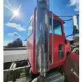 Peterbilt 335 Cab thumbnail 4