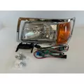 Peterbilt 385 Headlamp Assembly thumbnail 1