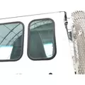 Peterbilt 567 Back Glass thumbnail 1