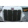 USED - A Grille PETERBILT 579 2012-2022 for sale thumbnail