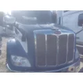 USED - A Hood PETERBILT 579 2012-2022 for sale thumbnail