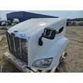 Peterbilt 579 Hood thumbnail 2